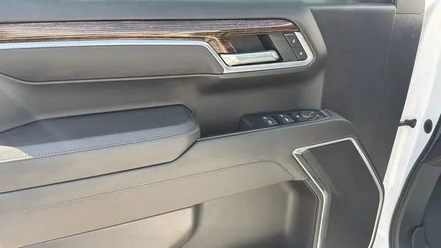 2023 GMC Sierra 1500 4WD Crew Cab Short Box Elevation with 3SB