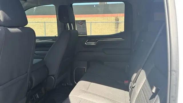 2023 GMC Sierra 1500 4WD Crew Cab Short Box Elevation with 3SB
