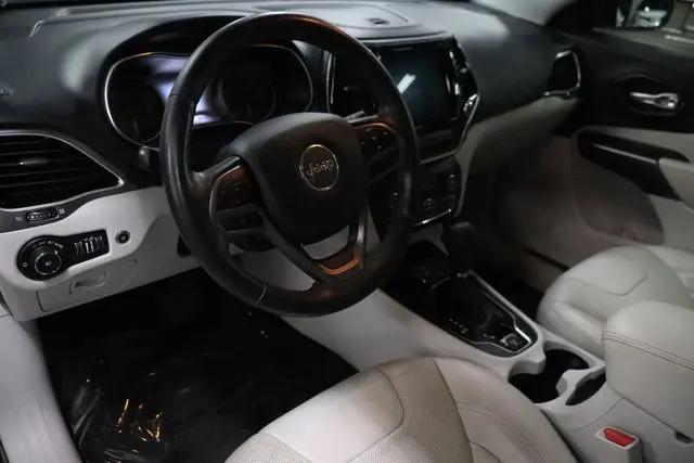 2019 Jeep Cherokee Limited FWD
