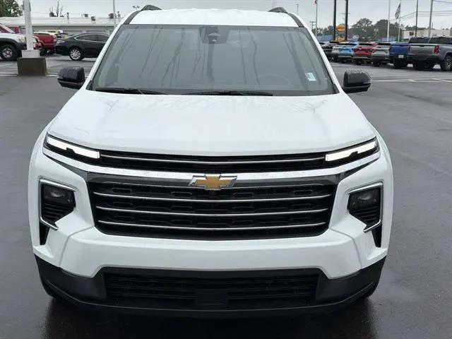2026 Chevrolet Traverse FWD LT