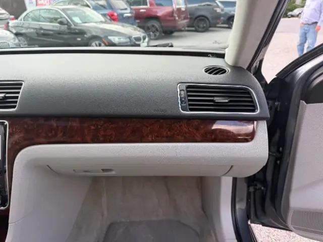 2012 Volkswagen Passat 2.0L TDI SEL Premium