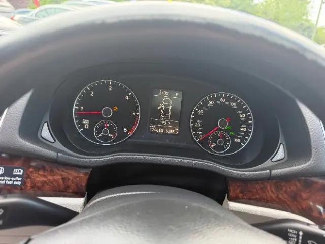 2012 Volkswagen Passat 2.0L TDI SEL Premium