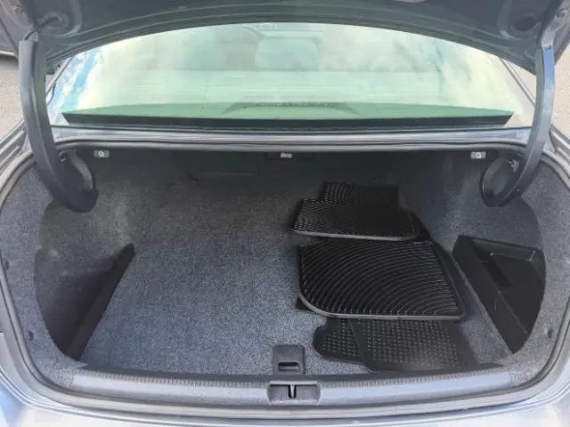 2012 Volkswagen Passat 2.0L TDI SEL Premium