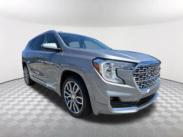 2024 GMC Terrain AWD Denali