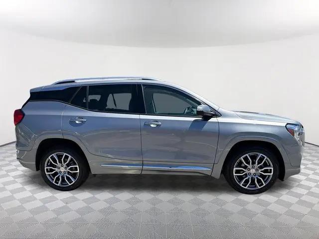 2024 GMC Terrain AWD Denali