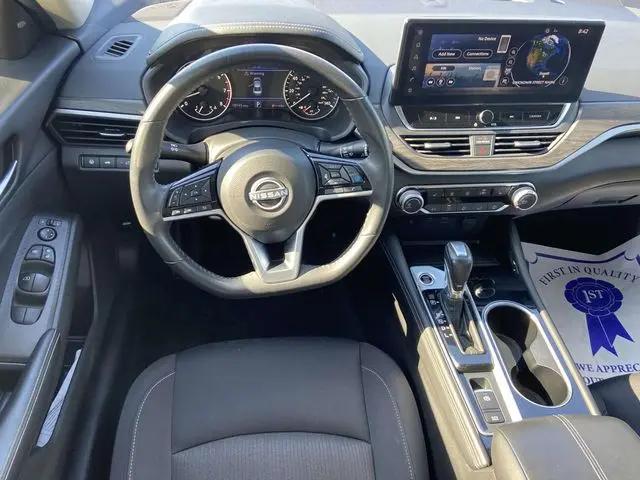 2024 Nissan Altima SV FWD
