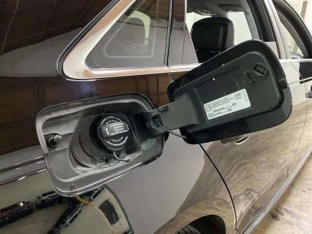 2018 Audi A4 2.0T Premium