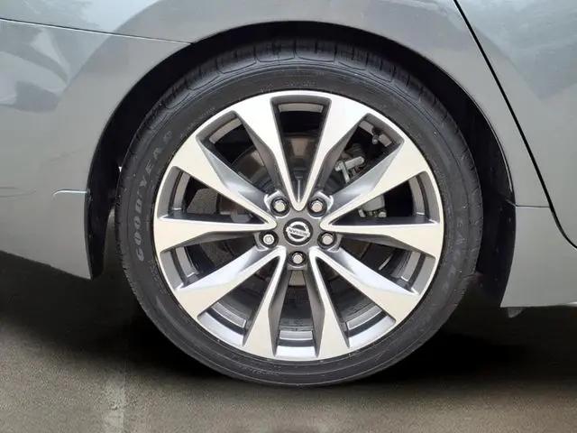 2022 Nissan Maxima Platinum Xtronic CVT