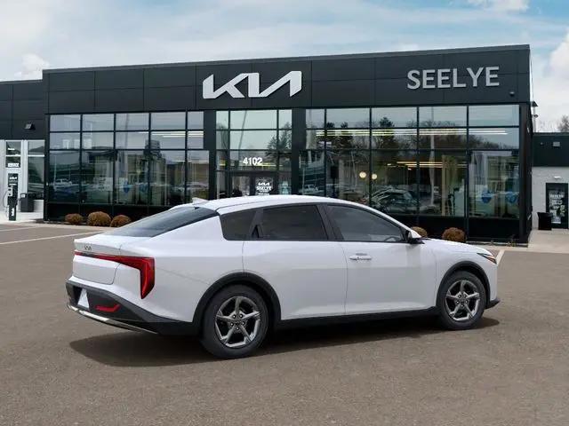 2026 Kia K4 LX