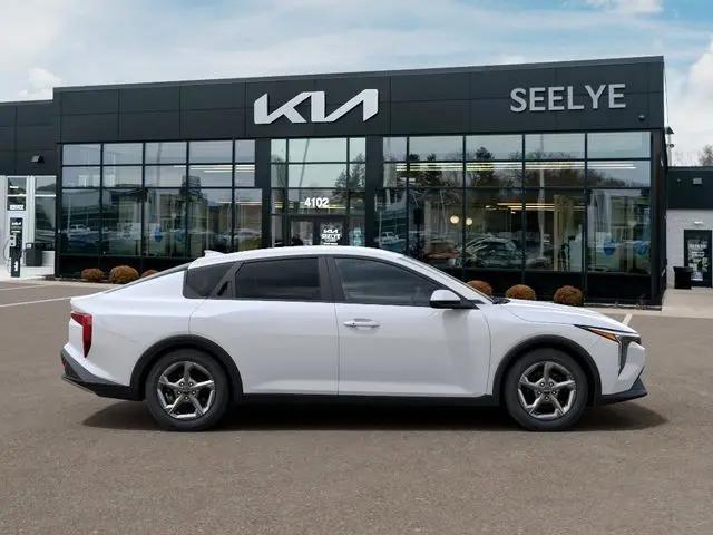 2026 Kia K4 LX