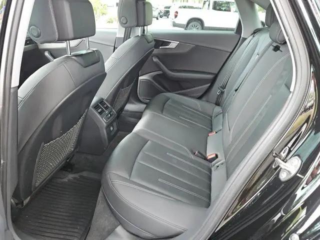 2021 Audi A4 Premium 40 TFSI quattro S tronic