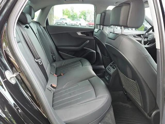 2021 Audi A4 Premium 40 TFSI quattro S tronic