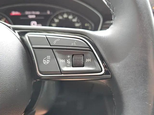 2021 Audi A4 Premium 40 TFSI quattro S tronic