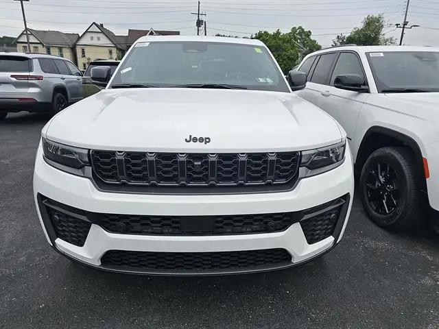 2026 Jeep Grand Cherokee L 85th Anniversary Edition