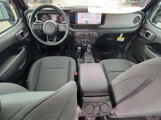 2026 Jeep Gladiator Sport