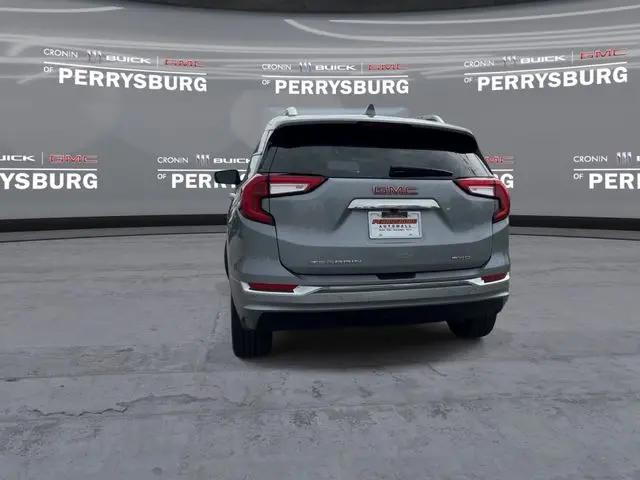 2024 GMC Terrain AWD Denali
