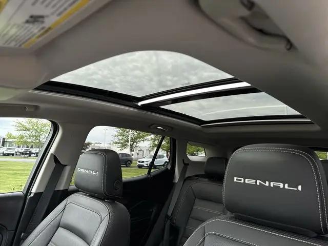 2024 GMC Terrain AWD Denali