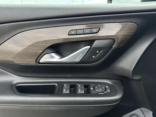 2024 GMC Terrain AWD Denali