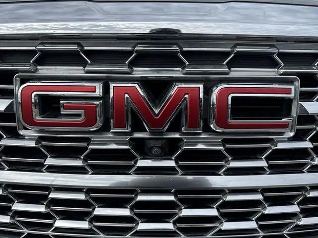 2024 GMC Terrain AWD Denali
