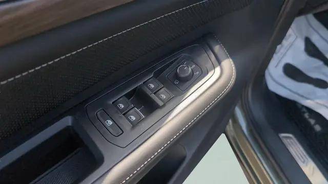 2026 Volkswagen Atlas SEL Premium R-Line