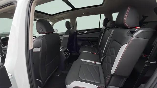 2026 Volkswagen Atlas Peak Edition