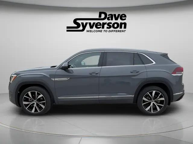 2026 Volkswagen Atlas Cross Sport SEL Premium R-Line