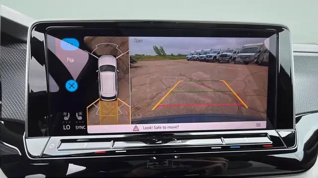 2026 Volkswagen Atlas Cross Sport SEL Premium R-Line