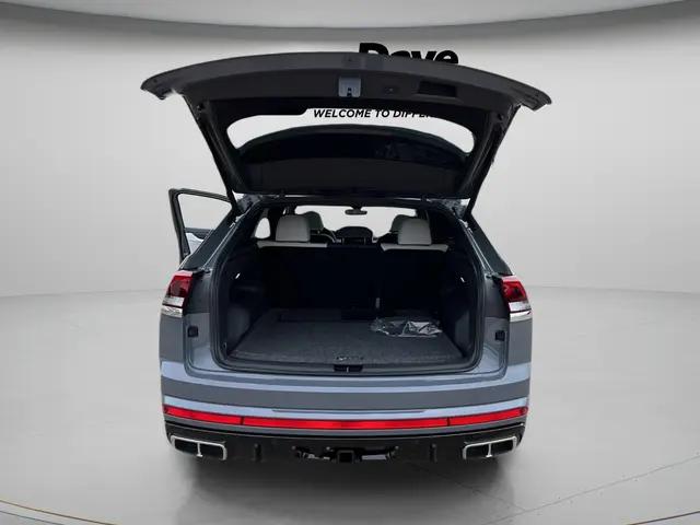 2026 Volkswagen Atlas Cross Sport SEL Premium R-Line