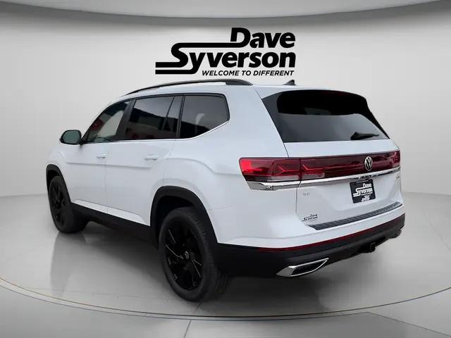 2026 Volkswagen Atlas SE with Technology