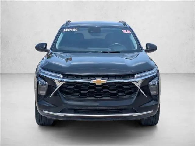 2025 Chevrolet Trax FWD LT