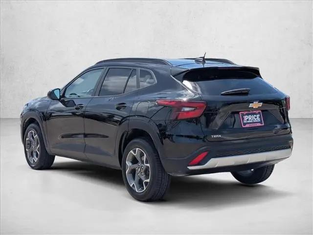 2025 Chevrolet Trax FWD LT
