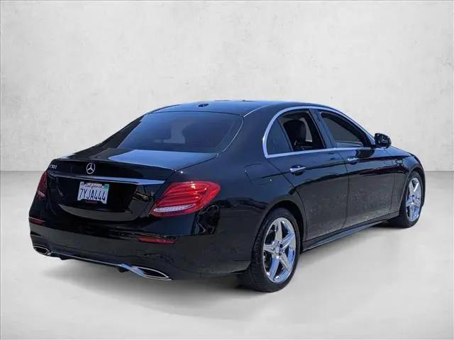2017 Mercedes-Benz E-CLASS E 300 E 300