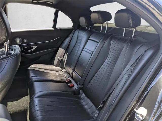 2017 Mercedes-Benz E-CLASS E 300 E 300