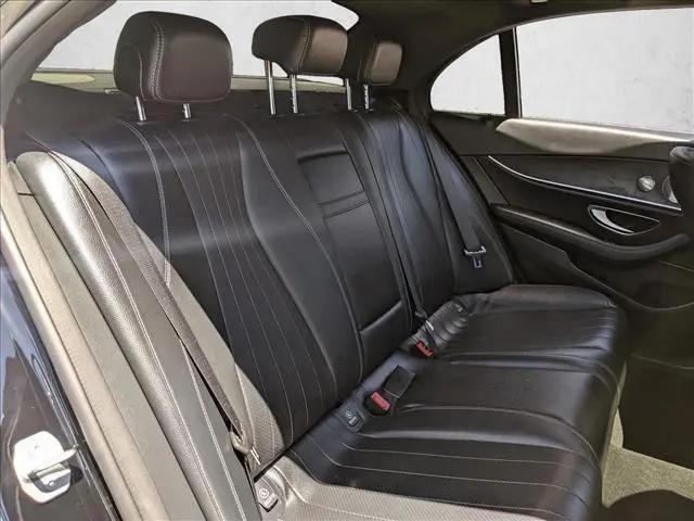 2017 Mercedes-Benz E-CLASS E 300 E 300