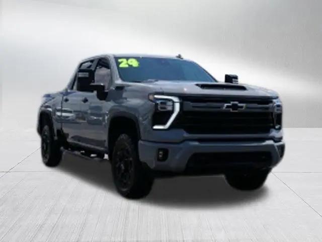 2024 Chevrolet Silverado 2500HD 4WD Crew Cab Standard Bed LT