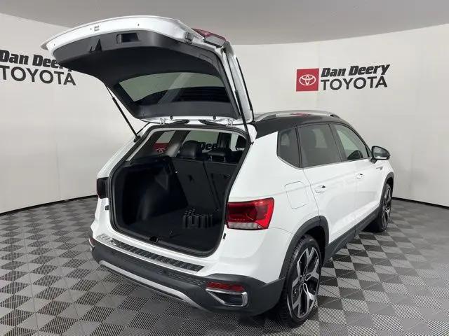2023 Volkswagen Taos 1.5T SEL