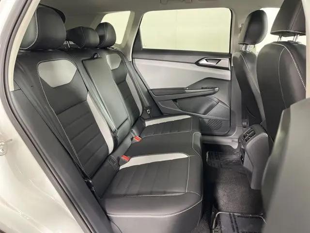 2023 Volkswagen Taos 1.5T SEL