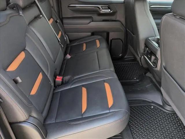 2025 GMC Sierra 1500 4WD Crew Cab Short Box AT4