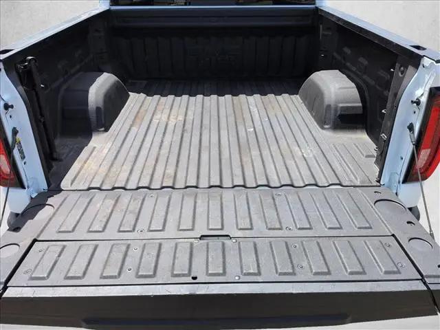 2025 GMC Sierra 1500 4WD Crew Cab Short Box AT4