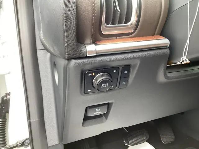 2026 Ford Expedition Max King Ranch MAX