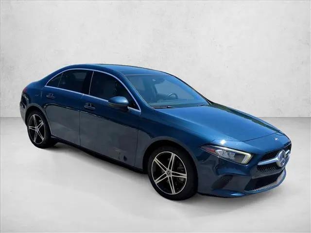 2019 Mercedes-Benz A 220 A 220