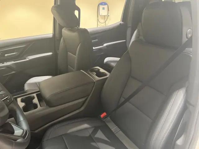 2024 Chevrolet Silverado EV Work Truck
