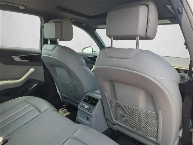 2024 Audi A4 Premium Plus 45 TFSI S line quattro S tronic
