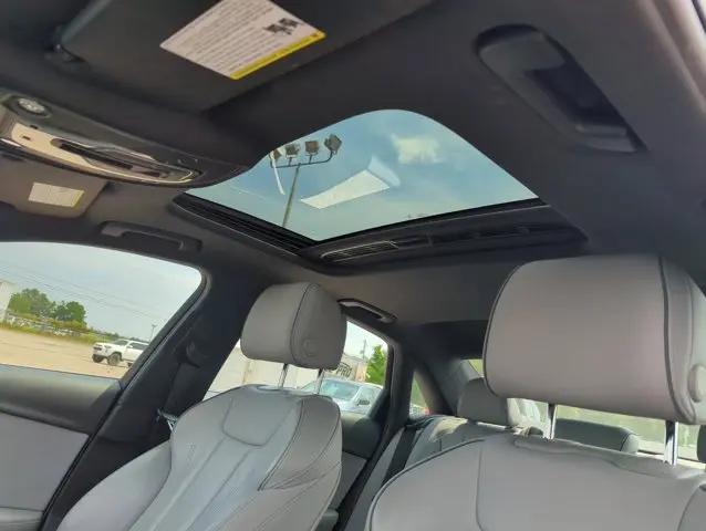 2024 Audi A4 Premium Plus 45 TFSI S line quattro S tronic