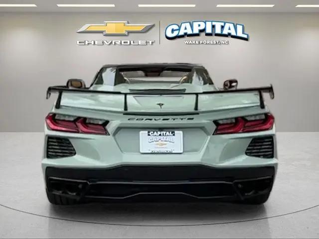 2024 Chevrolet Corvette Stingray RWD Convertible 2LT