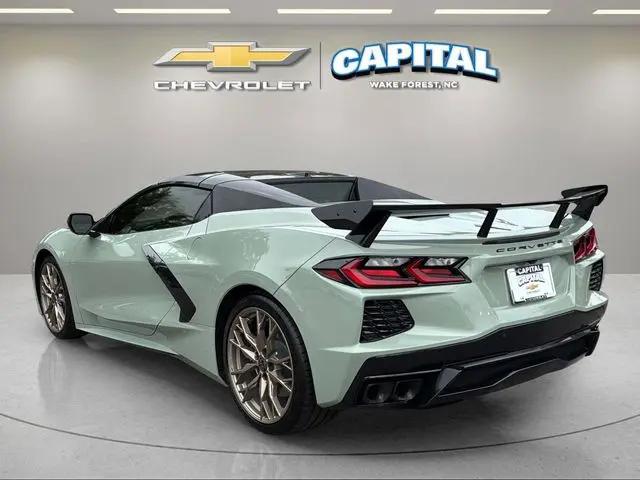 2024 Chevrolet Corvette Stingray RWD Convertible 2LT