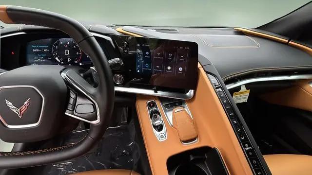 2024 Chevrolet Corvette Stingray RWD Convertible 2LT