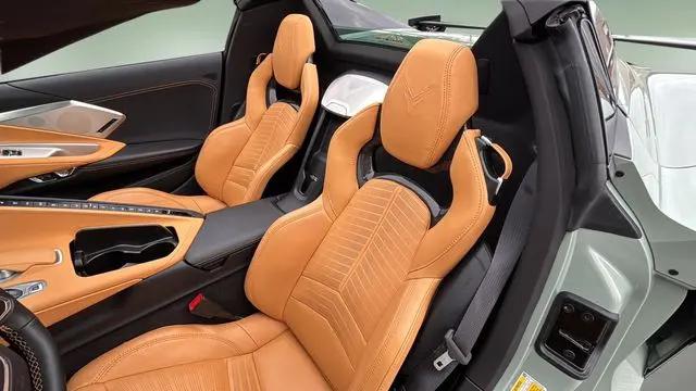 2024 Chevrolet Corvette Stingray RWD Convertible 2LT