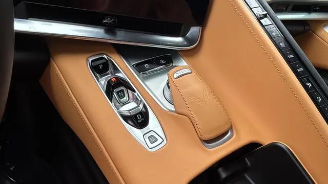2024 Chevrolet Corvette Stingray RWD Convertible 2LT