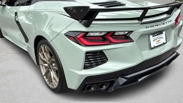 2024 Chevrolet Corvette Stingray RWD Convertible 2LT
